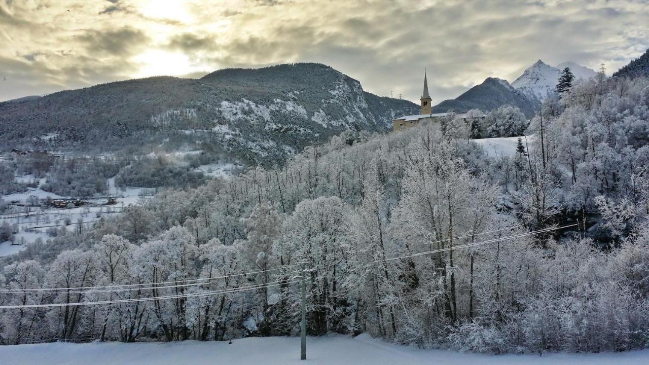 Le Renard D'Introd Bed & Breakfast Eksteriør bilde