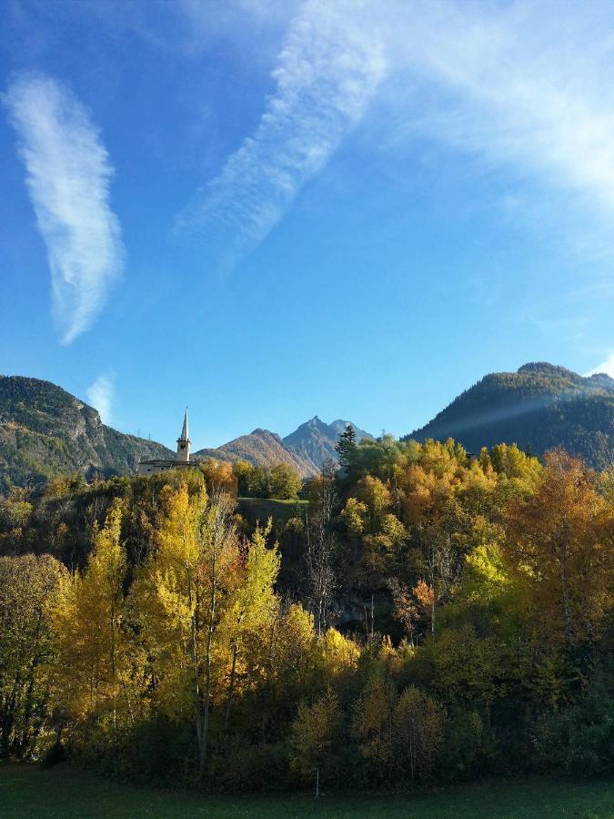 Le Renard D'Introd Bed & Breakfast Eksteriør bilde